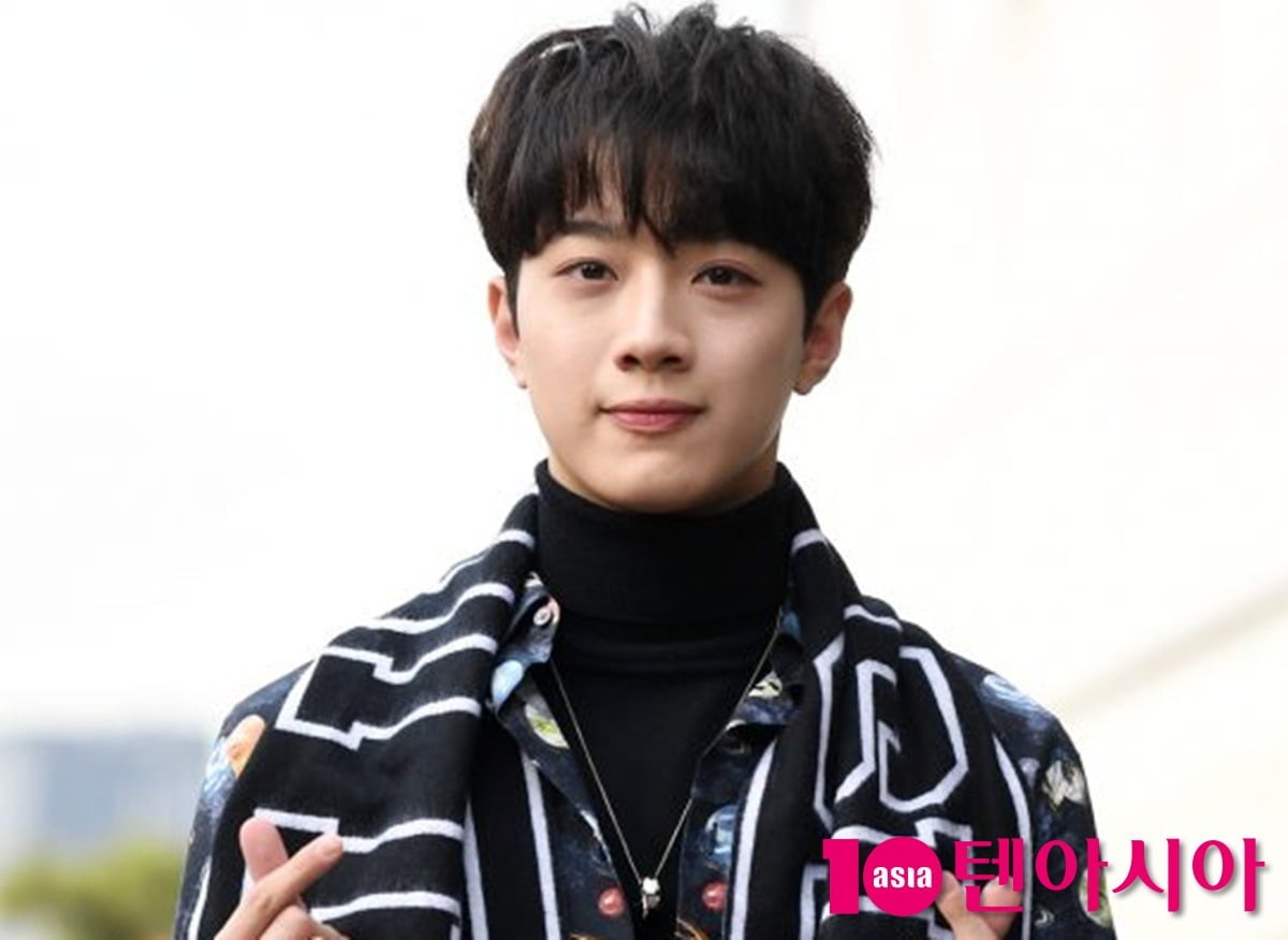 아이돌 은퇴 의사를 밝혔던 라이관린이 워너원을 위해 깜짝 메시지를 전했다./사진=텐아시아DB