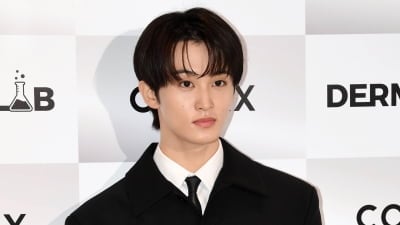 'NCT 탈퇴' 후 악플에 얼마나 시달렸으면…마크, 결국 법적 대응 예고