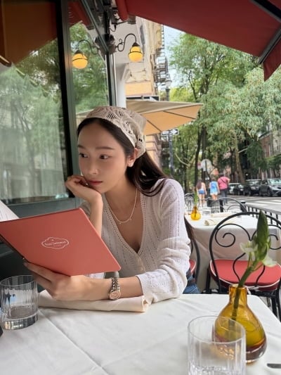 '37세' 제시카, 데님 쇼츠 입고 뽐낸 슬림 핏…나이 안 믿기는 각선미