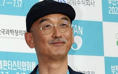 이준익, 첫 세로형 영화 도전…"가로 세로가 그렇게 중요한가" ('아버지의집밥')