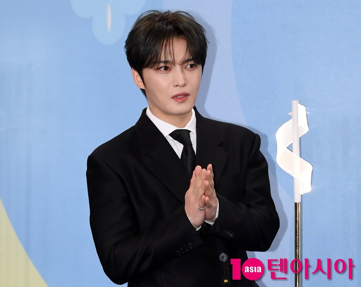 가수 김재중이 15년 지기 일본 배우 시로타 유의 연애 질문에 당황했다. / 사진=텐아시아 DB