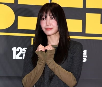 7년 장기 연애 커플 바이브…정은지, 각별한 인연 공개했다 "365일 중 380일 봐" ('전참시')