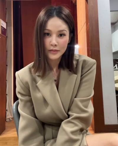 "그지같네" 저격했던 아이비, 뉴욕에서도 "이게 15만 원짜리 실력?"