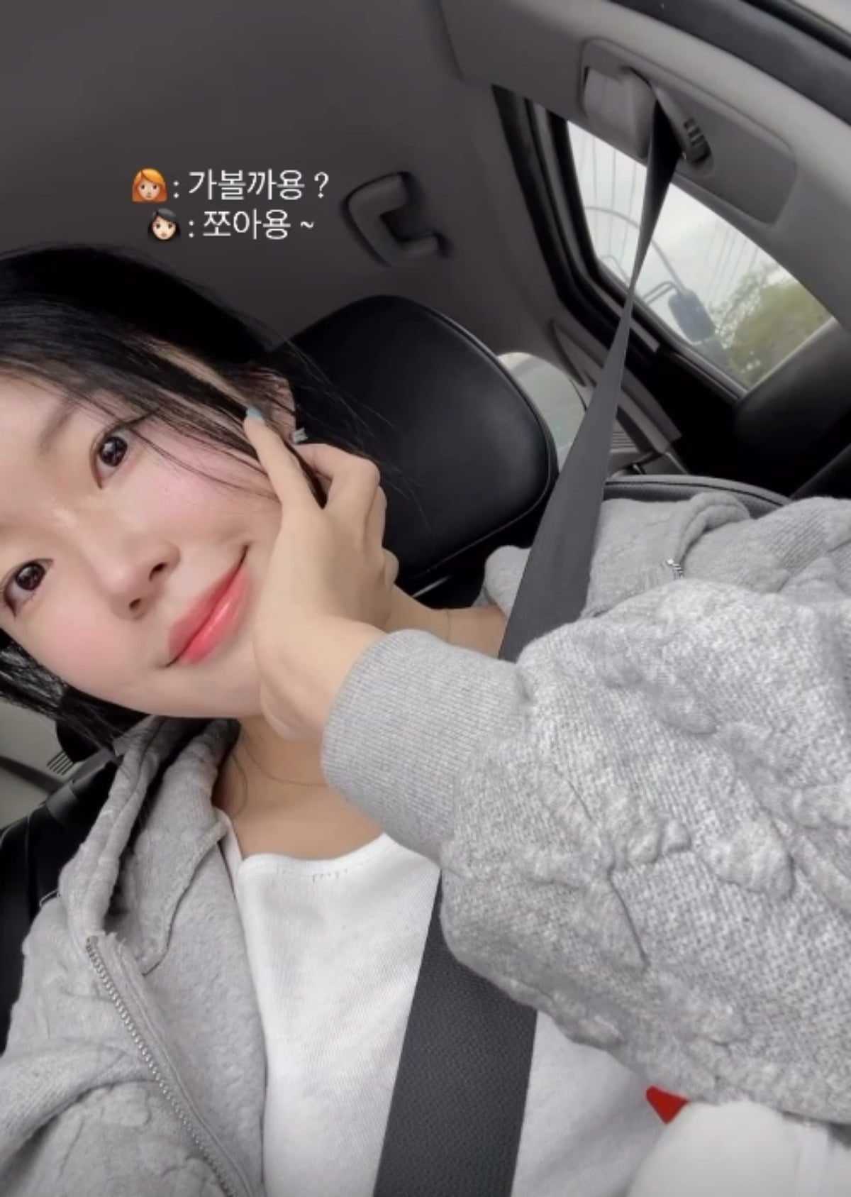 '나솔' 31기 영자, 컷아웃 수영복 속 '20대 신체나이' 피지컬…제주 사로잡은 실루엣