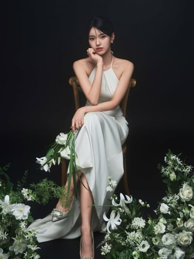 '나솔' 11 순자, 결혼 앞두더니 미모 어쩔거야…홀터넥 드레스 입고 성숙미 폭발