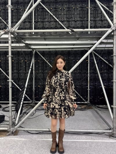 '40세' 송가인, '153cm·44kg'라더니…미니 원피스 입고 뽐낸 반전 기럭지