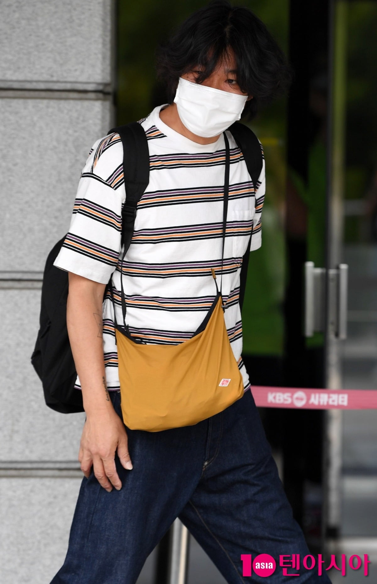 이상순이 라디오 방송에 잇따라 불참한 데 대해 직접 사과했다./사진=텐아시아DB