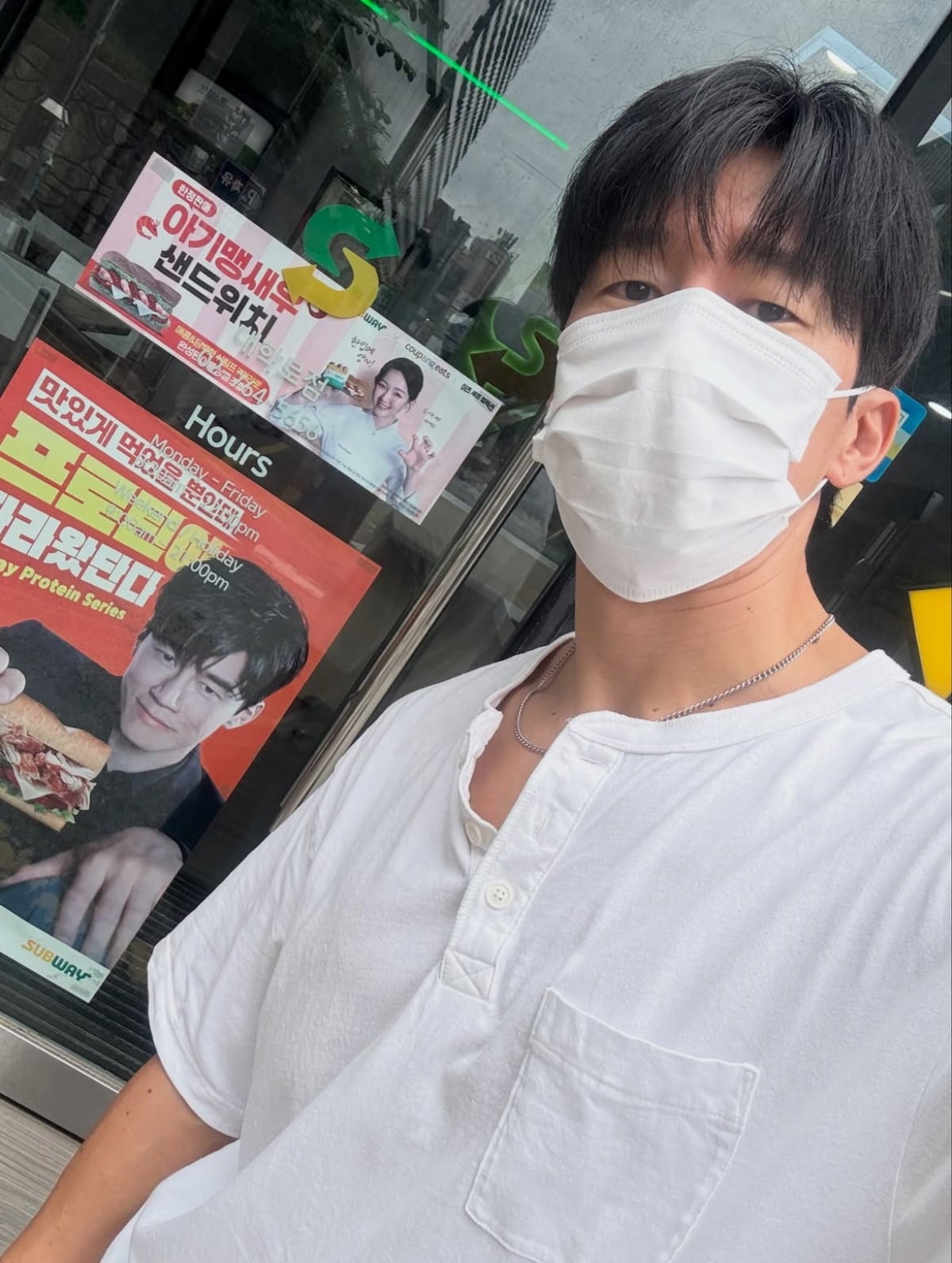 사진 = 김무열 인스타그램