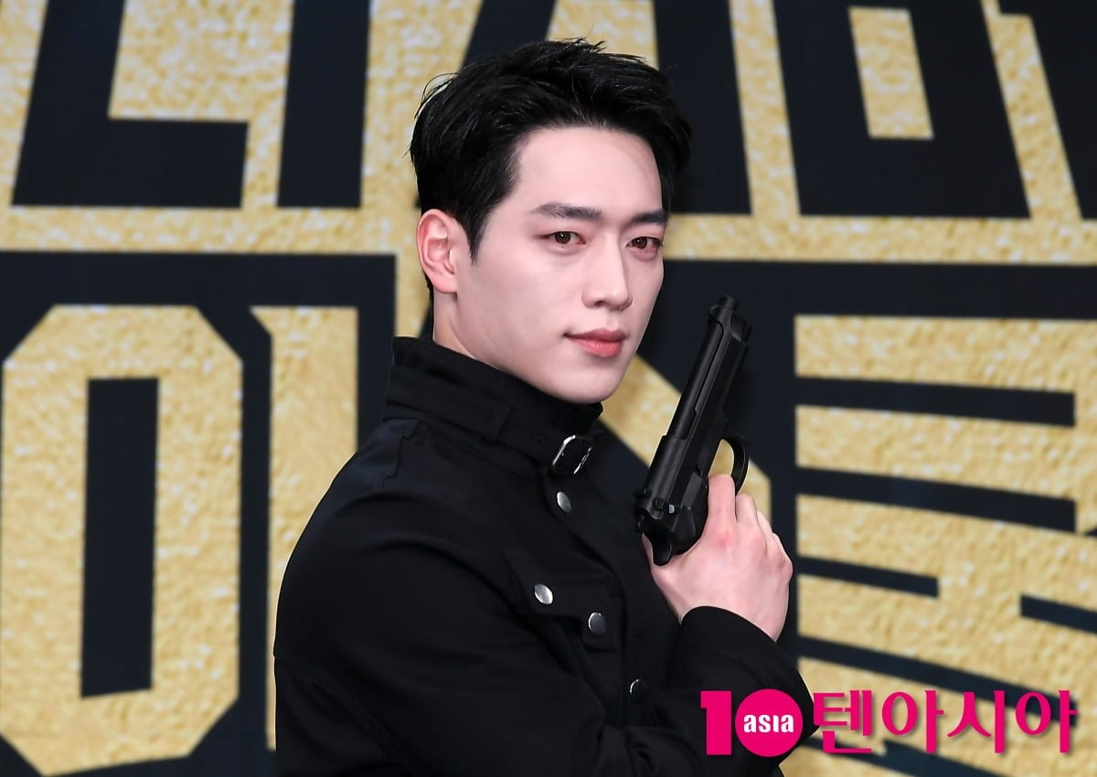 배우 서강준이 군 복무 중 100편이 넘는 작품을 제안받았다고 밝히며 복귀작을 선택하기까지의 과정을 이야기했다./사진=텐아시아DB