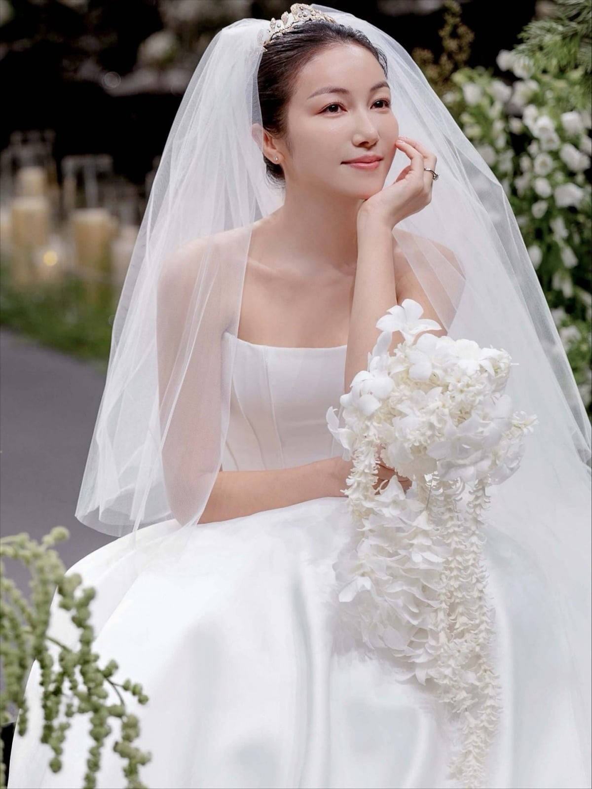 김옥빈의 결혼식 당시 모습. / 사진=김옥빈 SNS