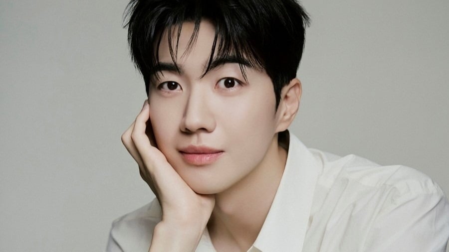 강훈이 앤피오와 재계약을 체결했다. / 사진제공=앤피오