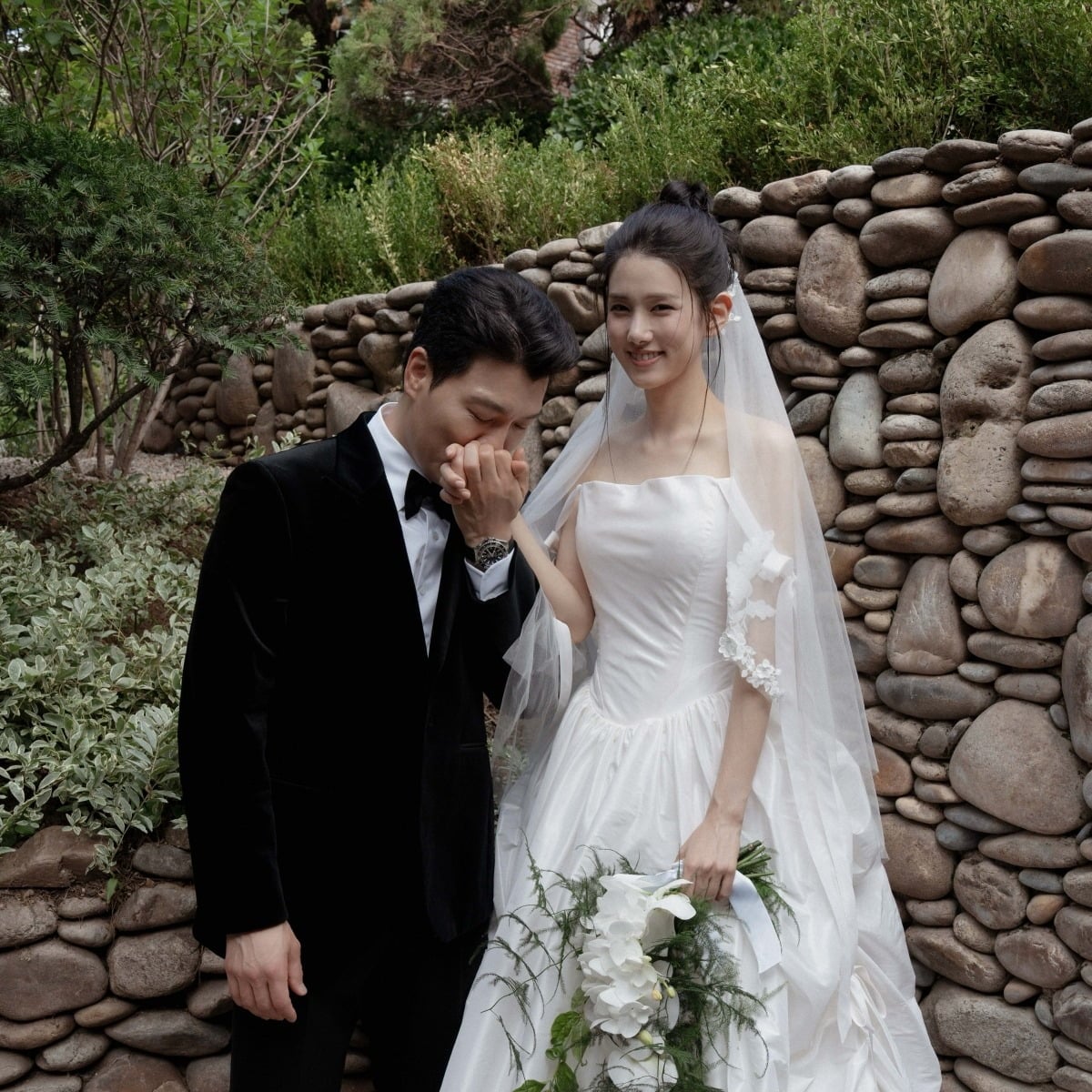 양지원이 양준모와의 웨딩 화보를 추가로 공개했다. / 사진=양지원 SNS 