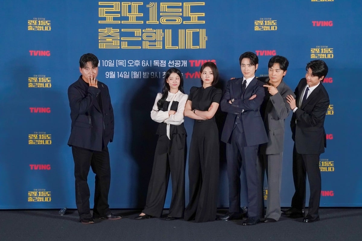 배우 오대환이 맡은 정선혁은 이날 행사에 참석한 배우들의 배역 가운데 유일하게 영업 4팀에 속한다. / 사진제공=티빙