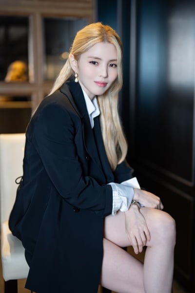 한소희, 노래 잘 부른다고?…"마음에도 없는 소리 마세요" [인터뷰]