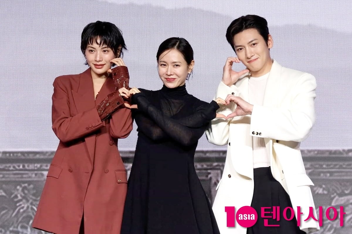 9일 오전 서울시 종로구 JW 메리어트 동대문 스퀘어 LL층 그랜드 볼룸에서 넷플릭스 시리즈 '스캔들'의 제작발표회가 열린 가운데 현장에는 배우 손예진, 지창욱, 나나와 정지우 감독이 참석했다. / 사진=윤지인 기자