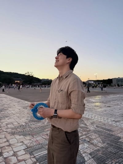 "대인기피증 겪었다더니"…'나솔' 31기 경수, '♥순자'와 손잡고 한옥 야간 데이트