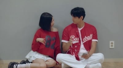연예계 11살 차이 커플 탄생하나
