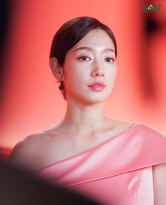 배우 박신혜가 둘째 임신 중 근황을 공개했다. / 사진=솔트엔터테인먼트