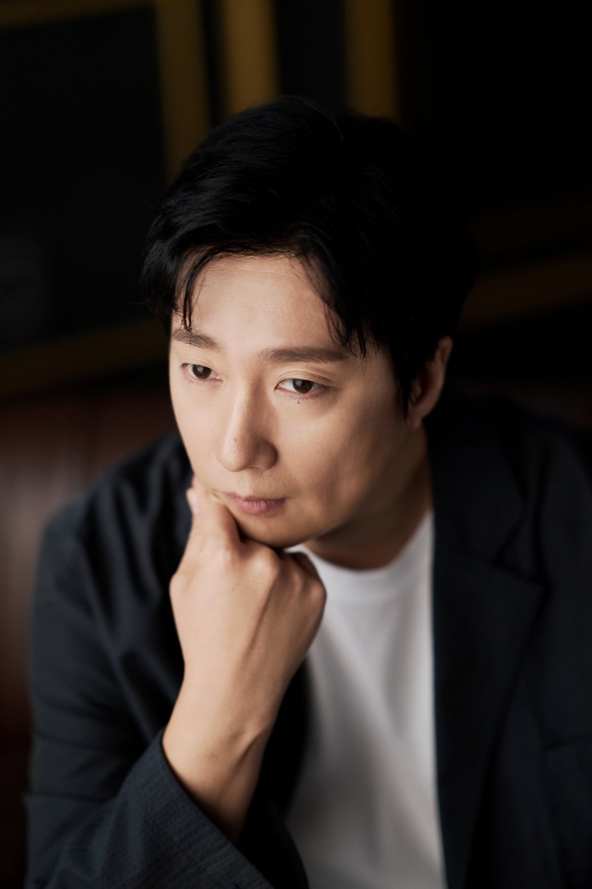 박해일은 자신이 태어나기 3년 전이 배경인 '암살자(들)'에 출연하게 됐다. / 사진제공=하이브미디어코프