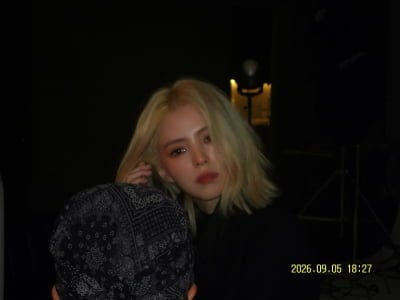 '32세' 한소희, '금발 변신'하더니 분위기 확 변했다…시선 압도한 독보적 아우라