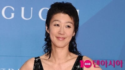 홍진경, 뇌 검사받으러 미국行…"MRI는 정상이었는데" ('찐천재')