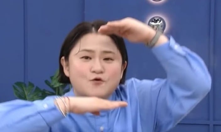 김신영이 갈비 먹방을 선보였다./사진=SNS