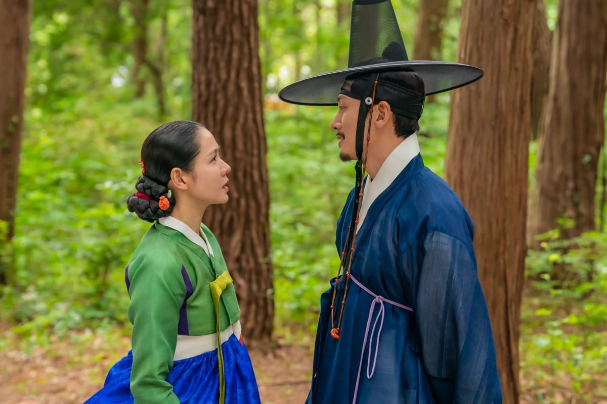 손예진과 지창욱, 나나가 욕망과 사랑으로 얽힌다. / 사진제공=넷플릭스 '스캔들'
