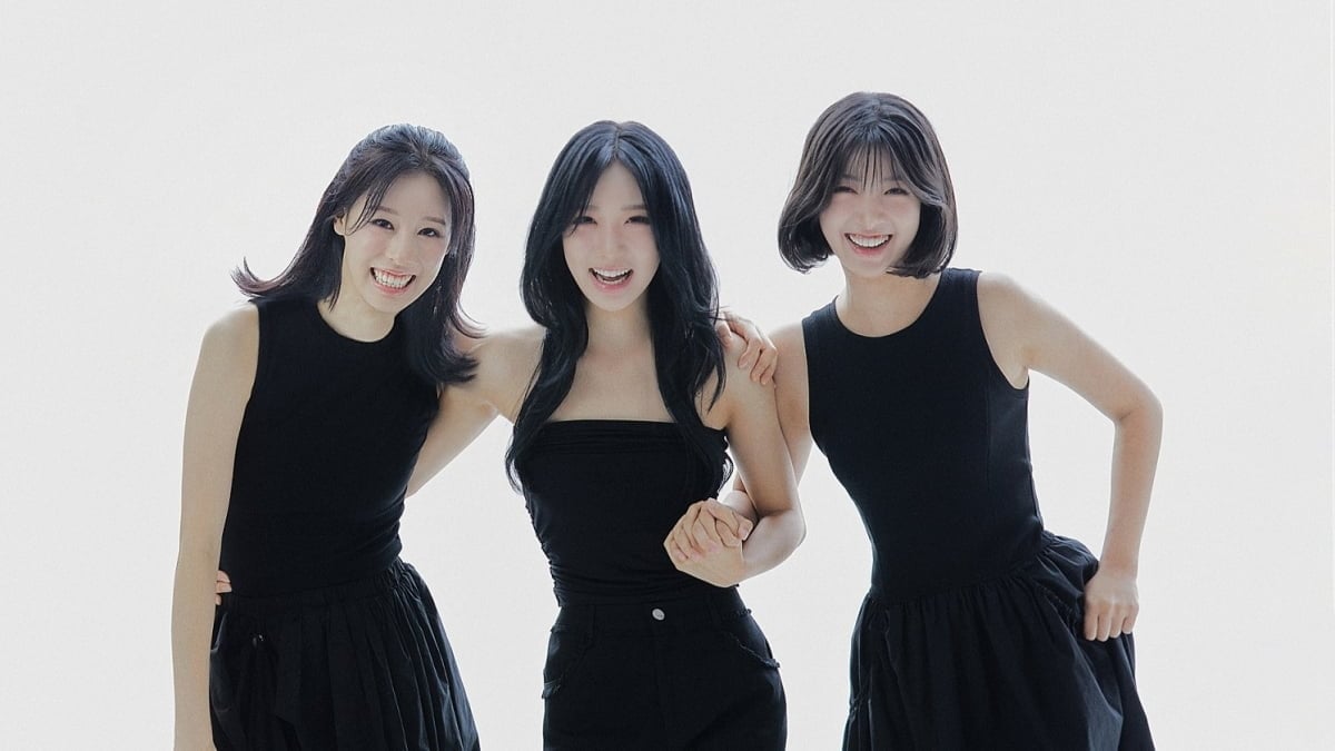 왼쪽부터 시오, 새나, 아란/ 사진=아이오케이컴퍼니