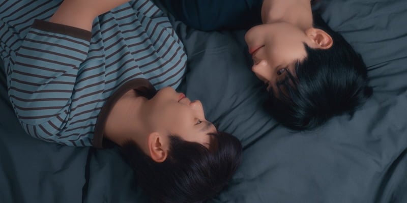 19년간 친구로 지낸 성인호와 김도민이 연인이 된 지 얼마 지나지 않아 결별했다. / 사진 출처: 웨이브 ‘하절기’ 방송화면 캡처