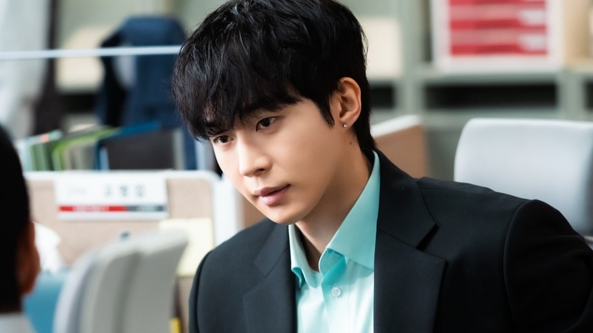 배우 무진성은 '유부녀 킬러'에서 공효진, 정준원 등과 호흡을 맞췄다. / 사진제공=에일리언컴퍼니