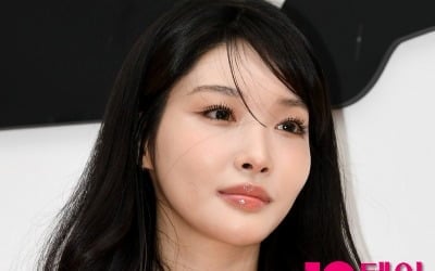 청하, 건강 문제로 응급실行…18일(오늘) 대학 축제 불참
