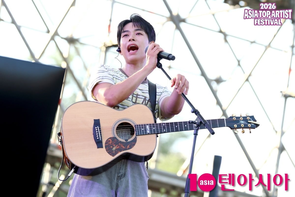 밴드 루시가 'ATA 페스티벌'에서 즉석 편곡부터 앙코르까지 선보이며 관객들과 뜨겁게 호흡했다. / 사진=텐아시아DB, ATA 페스티벌