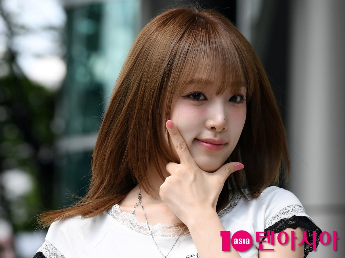 가수 최예나가 어린 시절 소아암으로 생사를 오갔다고 고백했다./사진=텐아시아DB