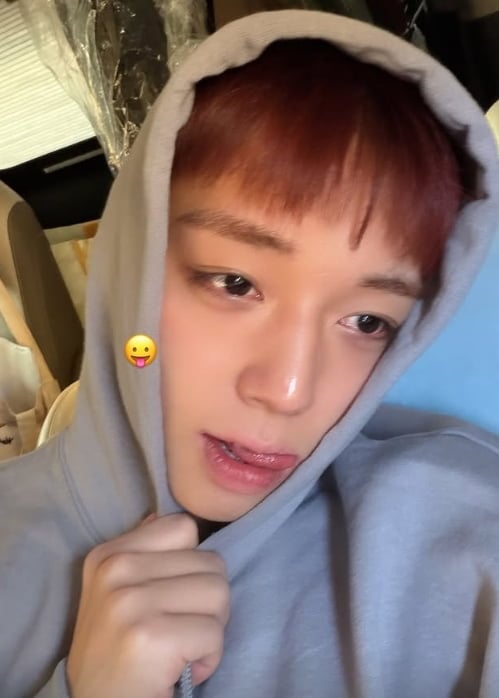 '천만배우' 박지훈, 후드 뒤집어쓰고 초밀착…깜찍한 윙크까지 팬들 '심쿵'
