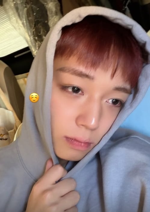 '천만배우' 박지훈, 후드 뒤집어쓰고 초밀착…깜찍한 윙크까지 팬들 '심쿵'