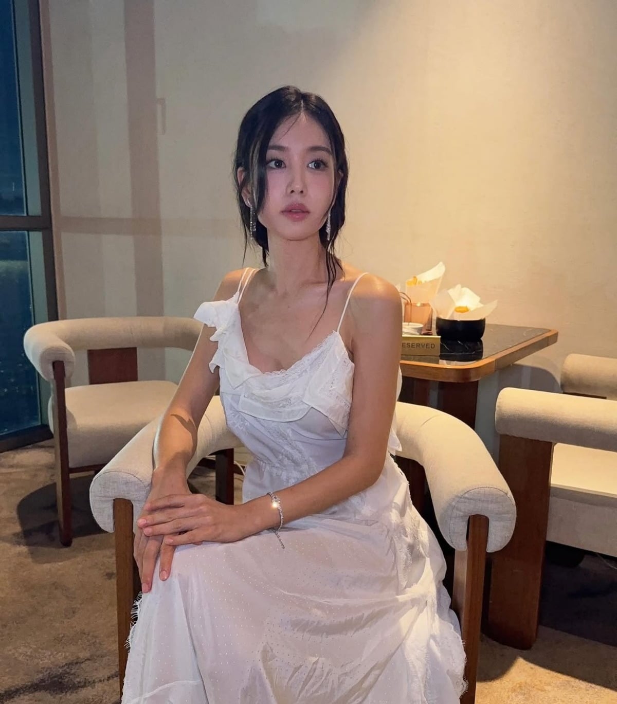 사진 = 안은진 인스타그램