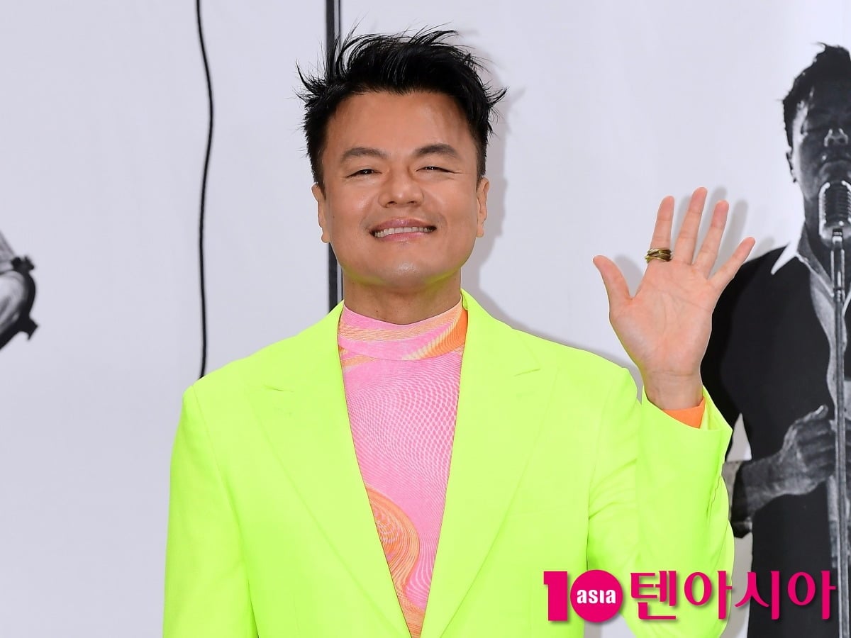 박진영이 자신이 이끄는 종교 모임 '첫열매들'을 둘러싼 이단·사이비 의혹에 직접 입을 열었다./사진=텐아시아DB
