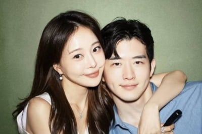 아옳이, 파경 4년 만에 '♥한의사'와 장기 연애 향하나…"내후년에도 기대해"