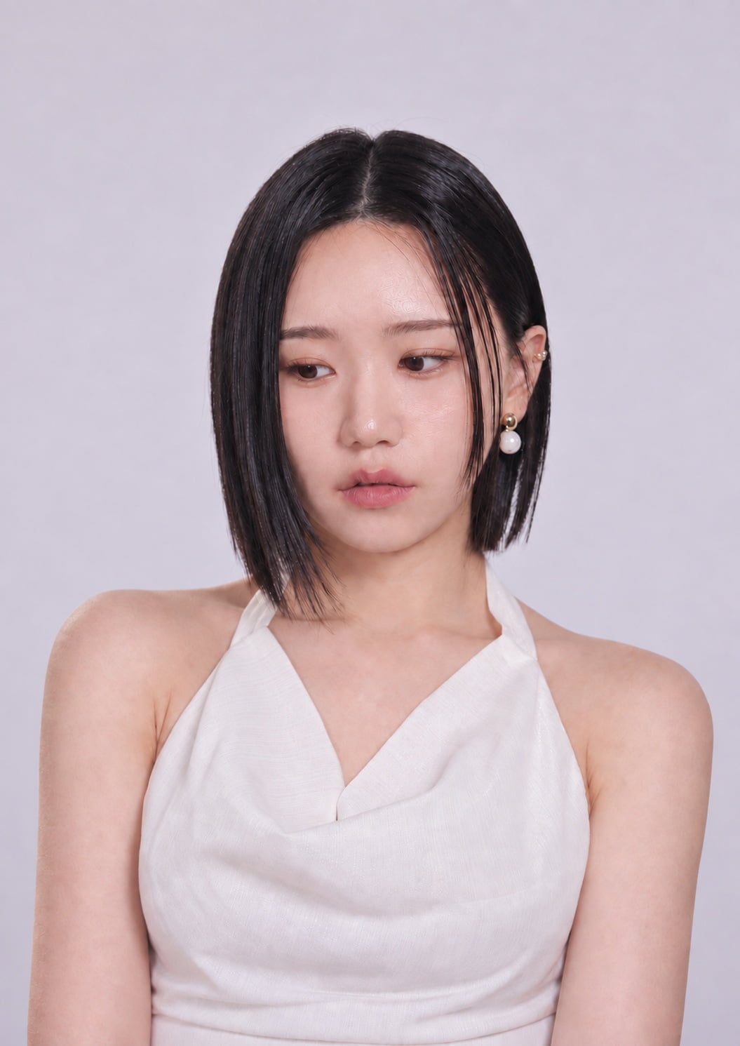 결혼을 앞둔 가수 송하예가 최근 서울 강남구의 한 카페에서 텐아시아와 만나 단독 인터뷰에 나섰다. / 사진제공=니치뮤직