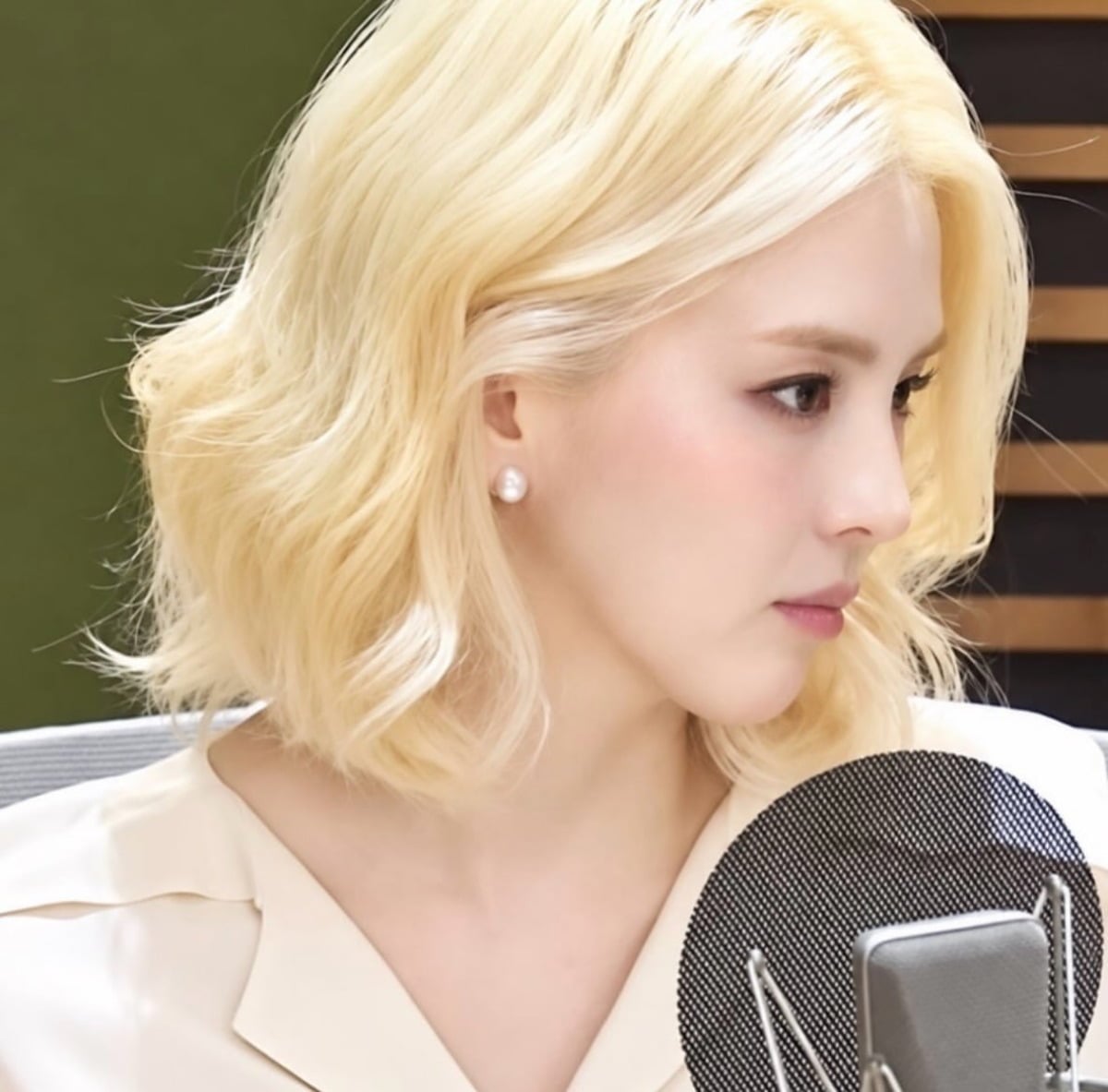 사진 = 한소희 인스타그램