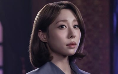 유연정, 뮤지컬 데뷔 4년 만에 대저택 입성…'레베카' 주인공 꿰찼다