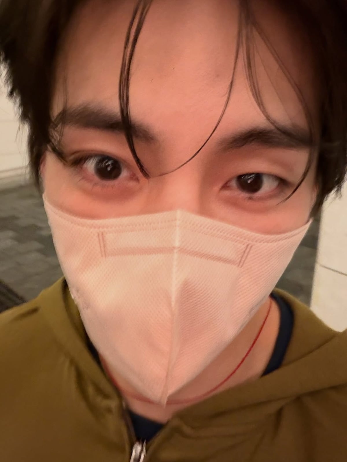 사진 = 뷔 인스타그램