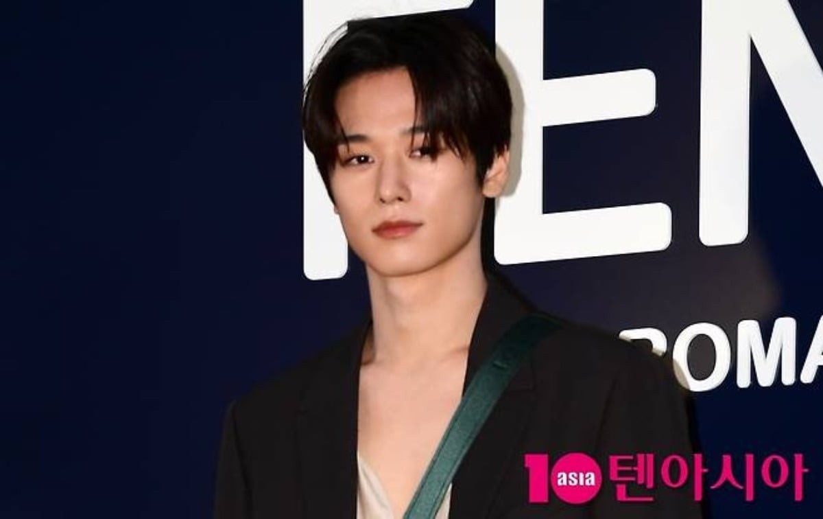 그룹 더보이즈 멤버 주연이 공식석상에 등장했다. / 사진=텐아시아 DB
