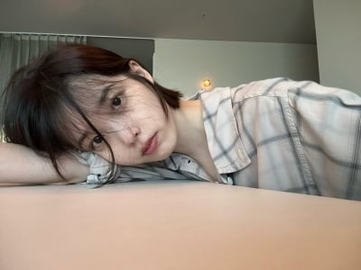 '33세' 아이유, 결별하고 단발 변신 하더니…청초+처연미 완전 터졌다