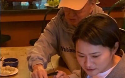 김신영, 故 전유성 향한 그리움에 먹먹…"나의 어른 보고 싶어요"