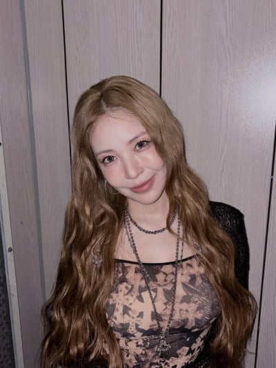 '홀로서기' 보아, 10대 시절이랑 똑같은 미소…'40세' 안 믿겨