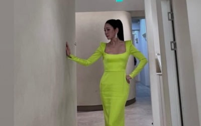"170cm인데 55kg" 김정은, 뼈말라 인증했다…"오징어 씹으며 다이어트" ('퀸메이커')
