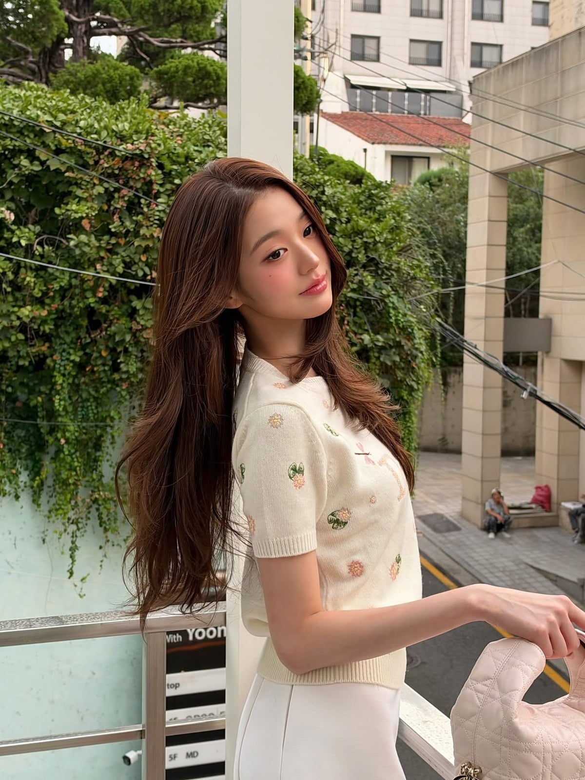 사진 = 장원영 인스타그램