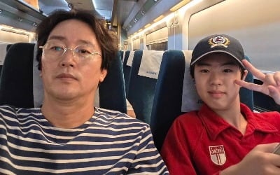 김정태, 아빠 따라 연기 시작한 子에 "배우님♥"…훈훈한 부자 투샷