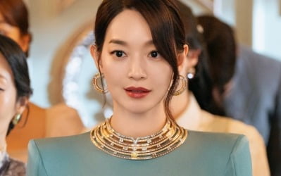 신민아, 황후의 자태…남편 이혼 통보에도 잃지 않은 기품 ('재혼 황후')